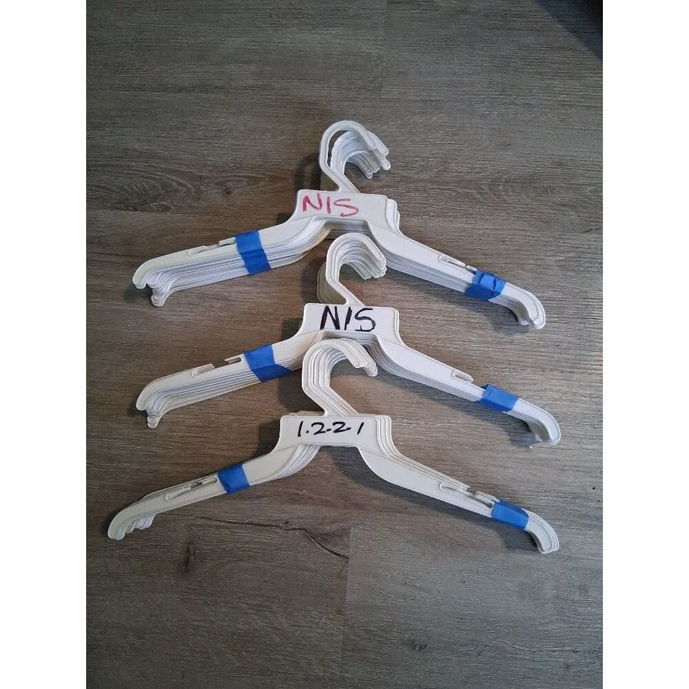 Lot of 39 Hangers Thin Plastic White 16